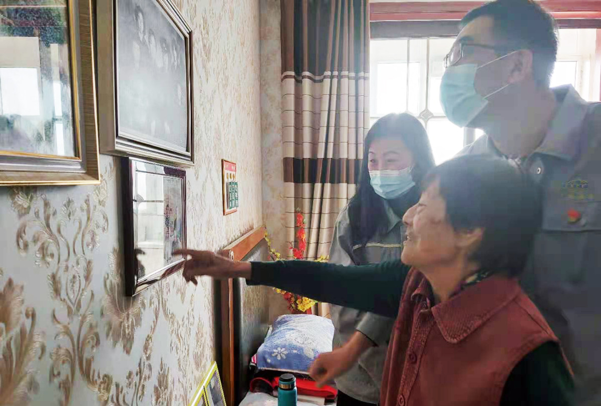 “建党百年 志愿有我”山西世界杯2022买球的平台团支部开展“敬老爱老学雷锋”志愿服务活动5.jpg