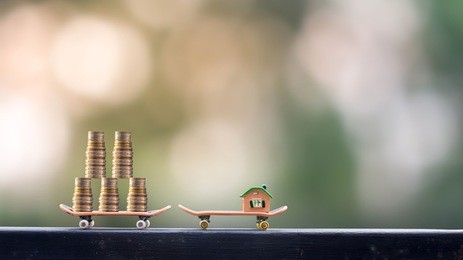 赵庭莎：4.25BTC/ETH午间行情分析