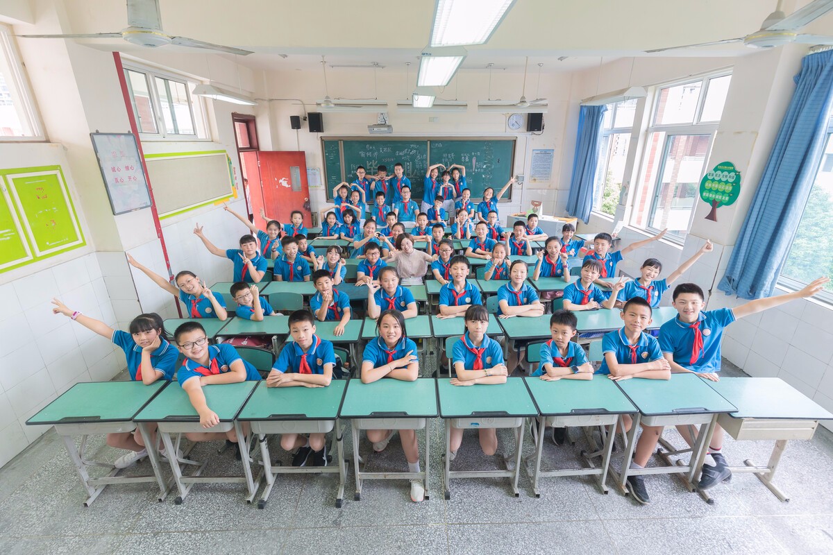 毕业照2.jpg