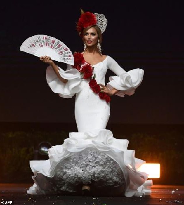 7436352-6495621-She_earned_praise_for_her_portrayal_of_a_flamenco_dancer_during_-m-15_1544838785305.jpg