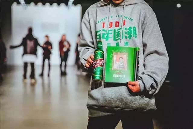 万物皆可联名？“国潮热”撕开了品牌增长困境最后的遮羞布!