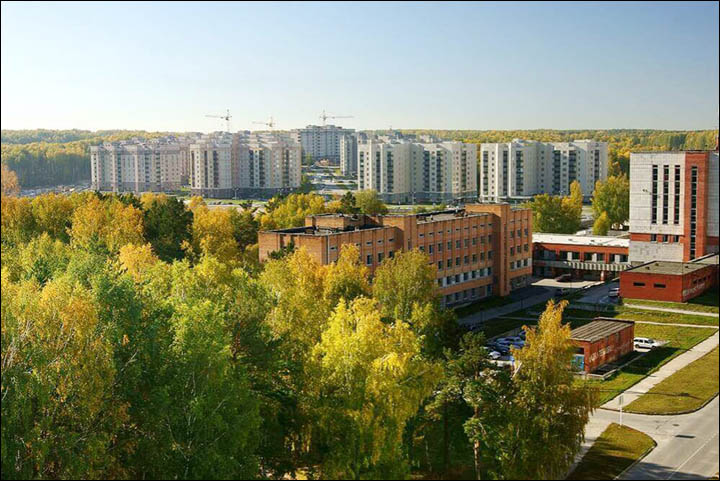 inside_koltsovo.jpg