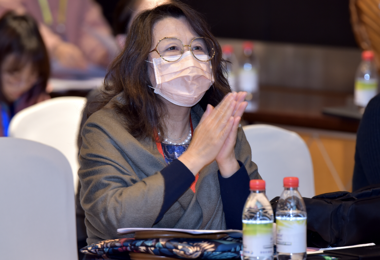 会议邀请了空军军医大学西京医院姬秋和教授,北京大学第一医院郭晓蕙