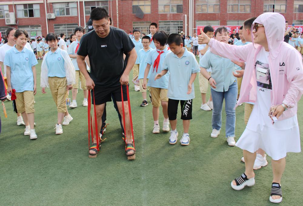 童心飞扬，欢庆六一 ——知源学校小学部六一亲子运动会精彩上演