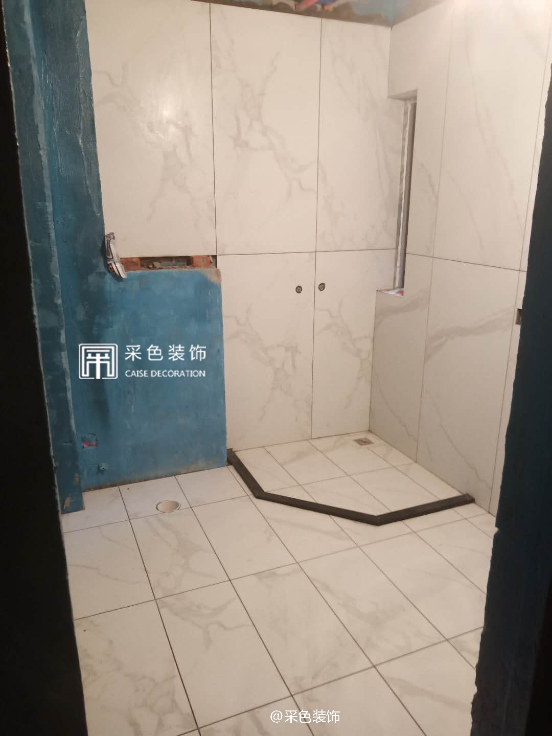三 泥工篇贴砖 8.jpg