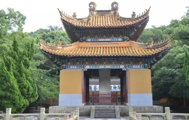  ​  The heart of most people entering the temple is vast  When you enter the door, you will worship the Buddha  But it doesnt make sense  This article is a simple sort for you  Temples and temples  (图16)
