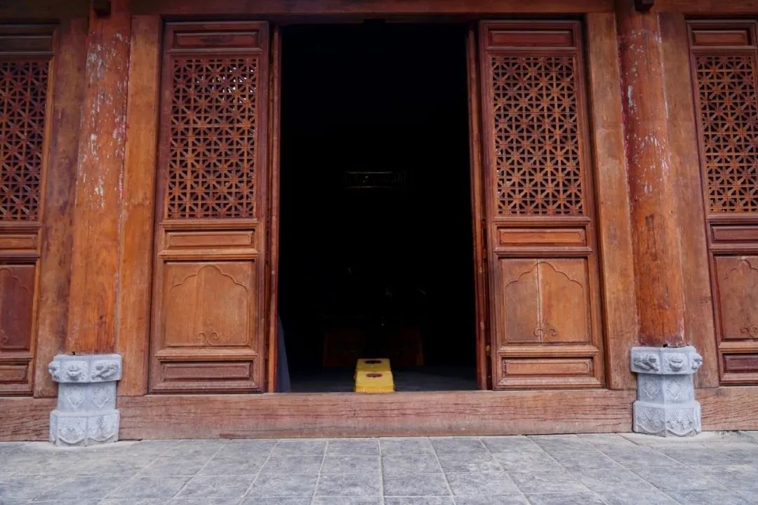 What you must know about the threshold doors and windows of the temple(图3)