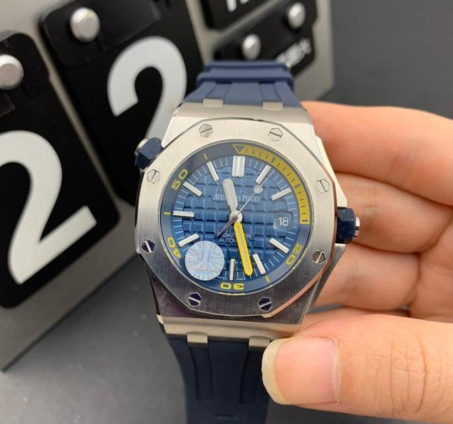 Jf爱彼皇家橡树蓝面 很漂亮的一款腕表 复刻表资讯 路尚手表复刻表